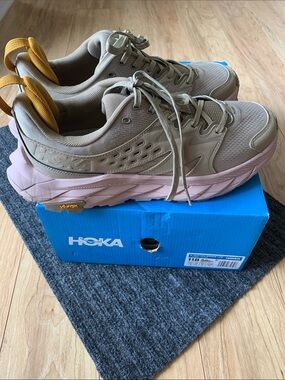 Hoka Anakapa Breeze Low woman athletic shoes
